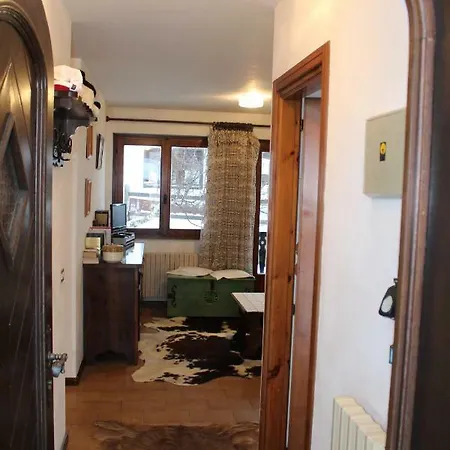 Il Gembro Apartmán *